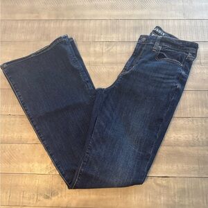 AE Next Level Super High-Waisted
Flare Jean - Medium Wash, 8 Long